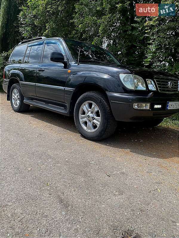 Внедорожник / Кроссовер Lexus LX 2006 в Житомире