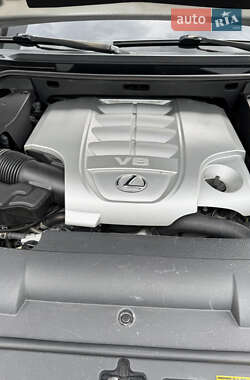 Внедорожник / Кроссовер Lexus LX 2009 в 