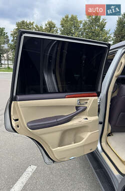 Внедорожник / Кроссовер Lexus LX 2009 в 