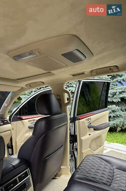 Внедорожник / Кроссовер Lexus LX 2009 в 