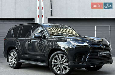 Внедорожник / Кроссовер Lexus LX 2022 в 