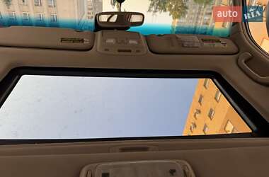 Внедорожник / Кроссовер Lexus LX 2005 в 
