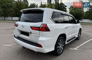 Внедорожник / Кроссовер Lexus LX 2017 в 