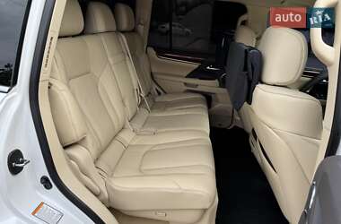 Внедорожник / Кроссовер Lexus LX 2017 в 