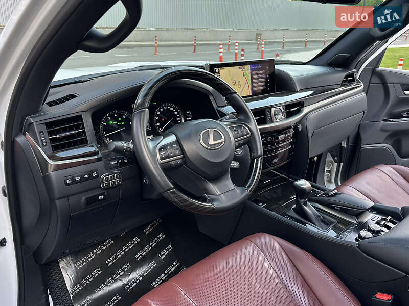 Внедорожник / Кроссовер Lexus LX 2019 в Киеве