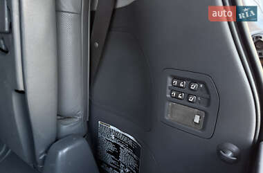 Внедорожник / Кроссовер Lexus LX 2008 в 