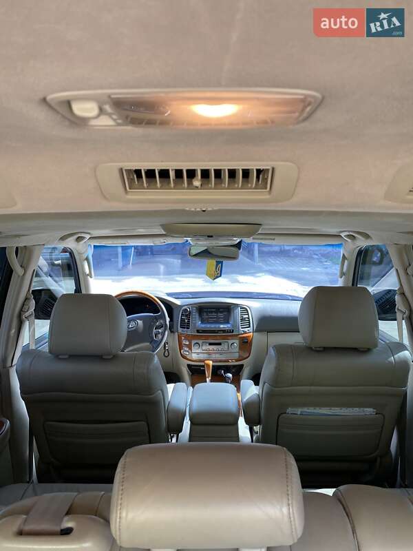 Позашляховик / Кросовер Lexus LX 2004 в Львові