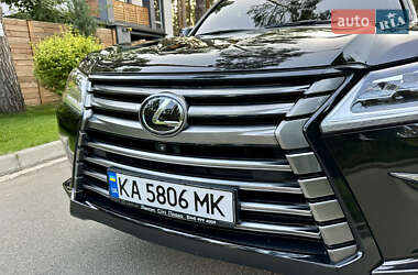 Внедорожник / Кроссовер Lexus LX 2017 в 