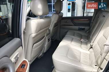 Внедорожник / Кроссовер Lexus LX 2005 в 