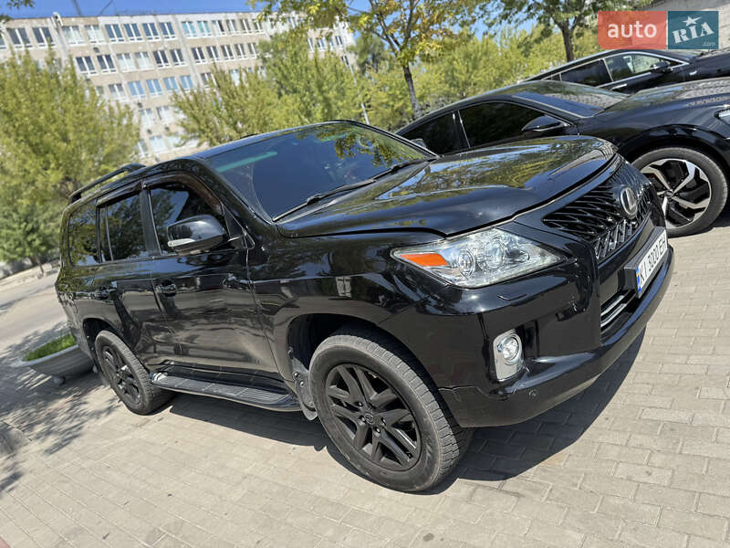 Внедорожник / Кроссовер Lexus LX 2008 в Днепре