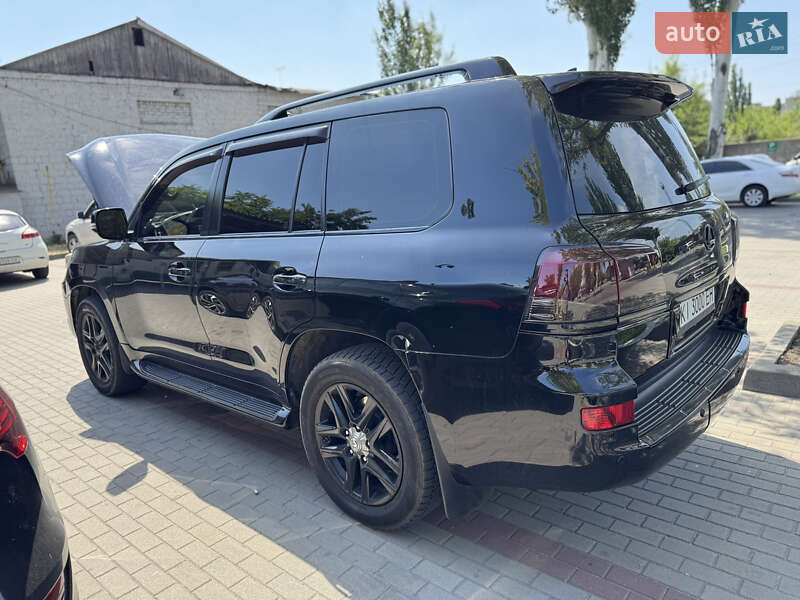 Внедорожник / Кроссовер Lexus LX 2008 в Днепре