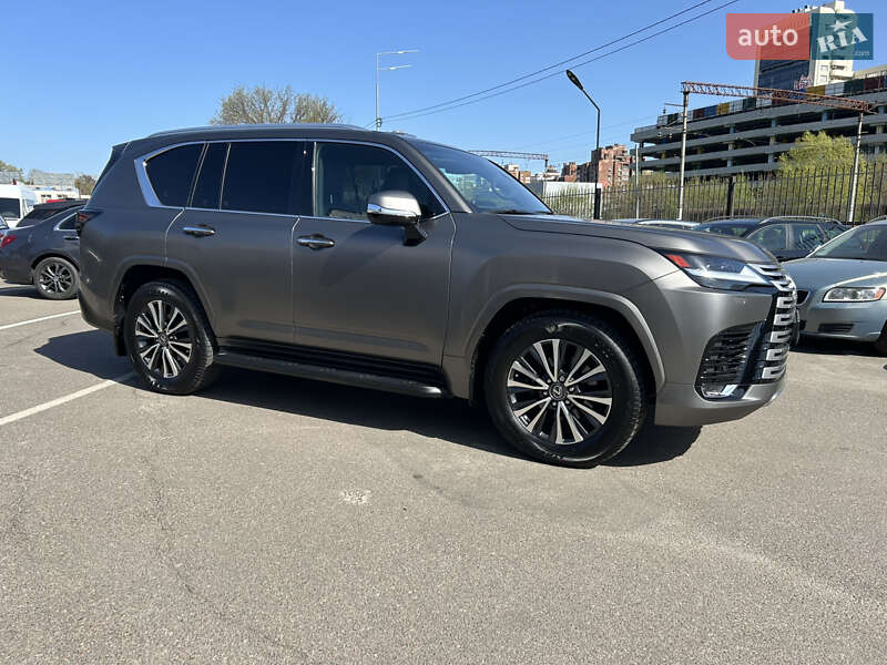 Позашляховик / Кросовер Lexus LX 2022 в Києві
