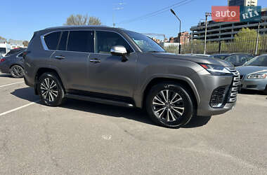 Внедорожник / Кроссовер Lexus LX 2022 в 