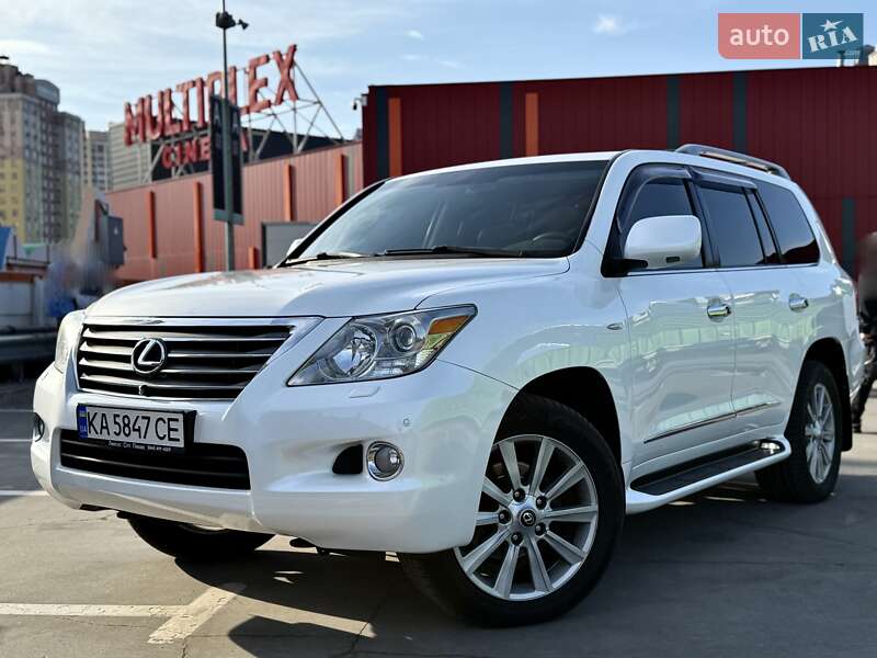 Внедорожник / Кроссовер Lexus LX 2010 в Киеве
