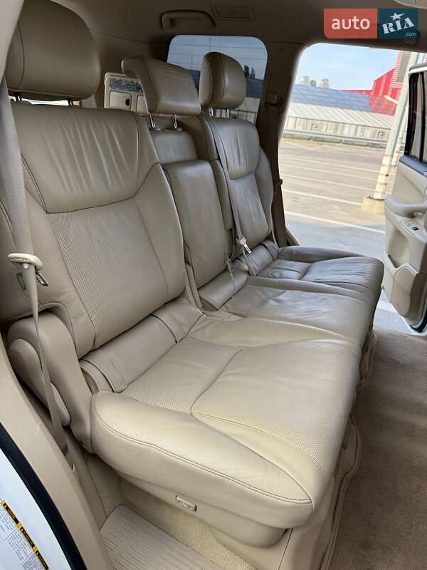 Внедорожник / Кроссовер Lexus LX 2010 в Киеве