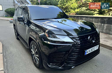 Внедорожник / Кроссовер Lexus LX 2024 в 