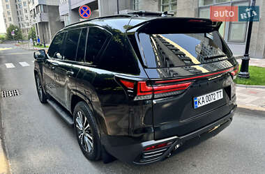 Внедорожник / Кроссовер Lexus LX 2024 в 