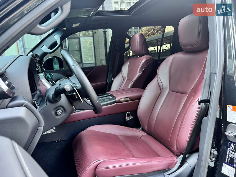 Позашляховик / Кросовер Lexus LX 2024 в Києві