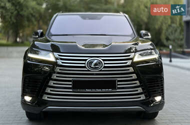 Внедорожник / Кроссовер Lexus LX 2022 в 