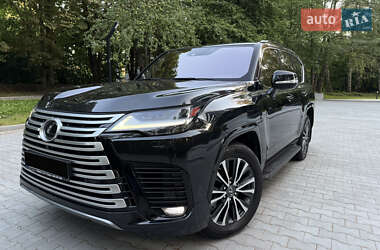 Внедорожник / Кроссовер Lexus LX 2022 в 