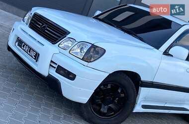 Позашляховик / Кросовер Lexus LX 2000 в 