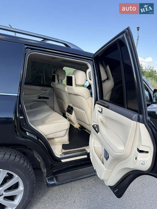Позашляховик / Кросовер Lexus LX 2013 в Києві