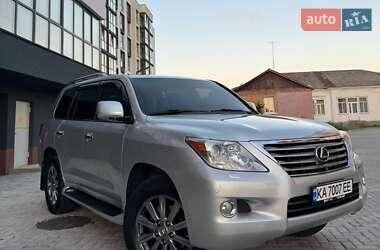 Внедорожник / Кроссовер Lexus LX 2008 в Киеве