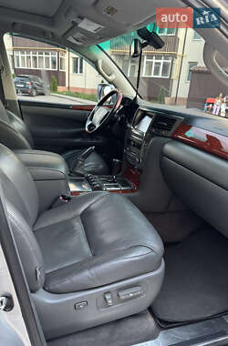 Позашляховик / Кросовер Lexus LX 2008 в 