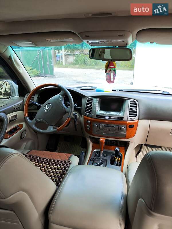 Позашляховик / Кросовер Lexus LX 2006 в Коростишеві