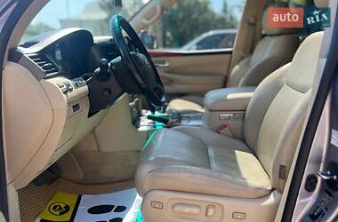 Внедорожник / Кроссовер Lexus LX 2008 в 