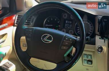 Внедорожник / Кроссовер Lexus LX 2008 в 