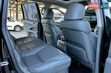Позашляховик / Кросовер Lexus LX 2009 в 