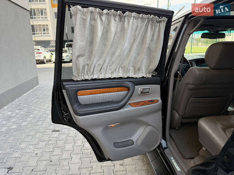 Внедорожник / Кроссовер Lexus LX 2006 в Хмельницком