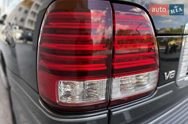 Позашляховик / Кросовер Lexus LX 2006 в 