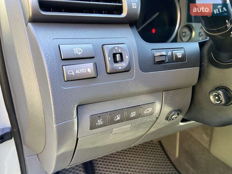 Внедорожник / Кроссовер Lexus LX 2008 в Днепре