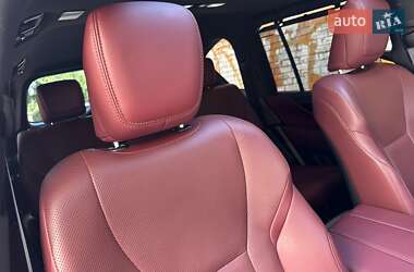 Внедорожник / Кроссовер Lexus LX 2022 в 