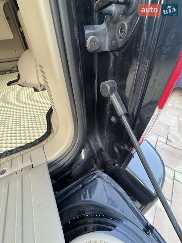 Внедорожник / Кроссовер Lexus LX 2006 в Теребовле фото 126 Внедорожник / Кроссовер Lexus LX 2006 в Теребовле