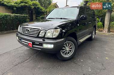 Внедорожник / Кроссовер Lexus LX 2004 в Киеве
