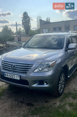Внедорожник / Кроссовер Lexus LX 2008 в 