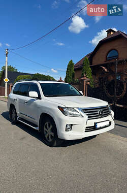 Lexus LX 2008