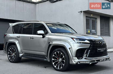 Внедорожник / Кроссовер Lexus LX 2022 в 