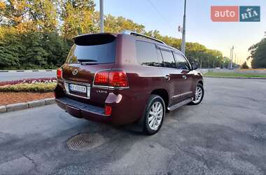 Внедорожник / Кроссовер Lexus LX 2008 в 