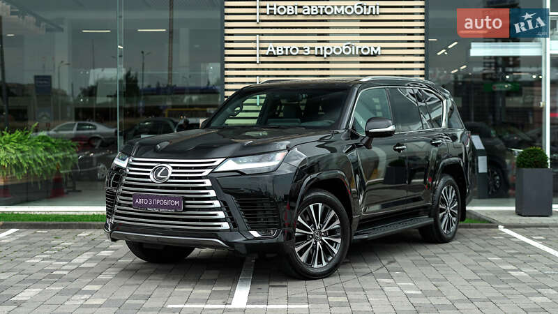 Внедорожник / Кроссовер Lexus LX 2024 в 