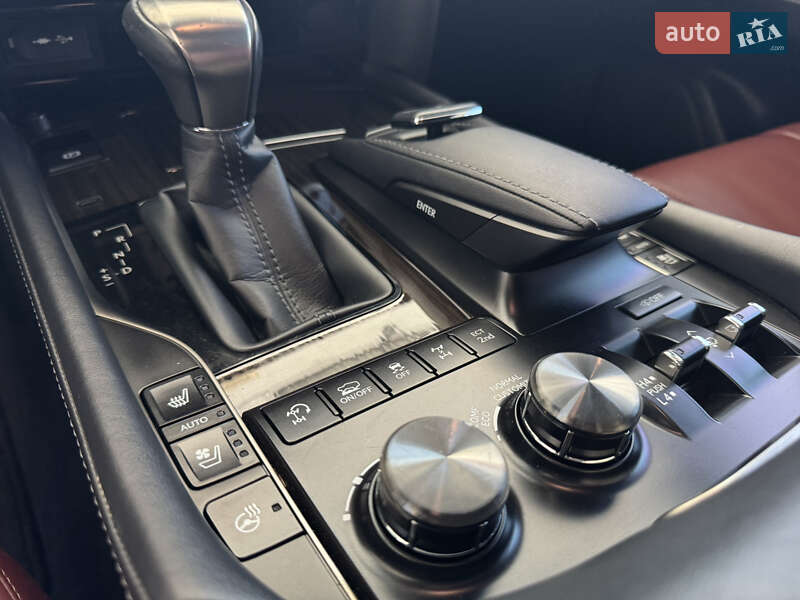 Внедорожник / Кроссовер Lexus LX 2017 в Чернигове фото 17 Внедорожник / Кроссовер Lexus LX 2017 в Чернигове