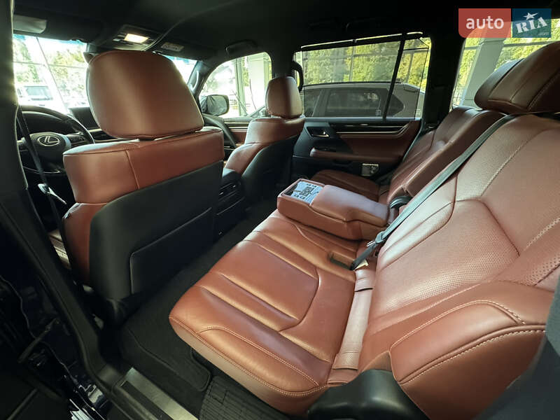 Внедорожник / Кроссовер Lexus LX 2017 в Чернигове фото 26 Внедорожник / Кроссовер Lexus LX 2017 в Чернигове