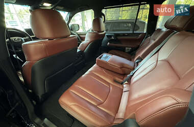 Позашляховик / Кросовер Lexus LX 2017 в 