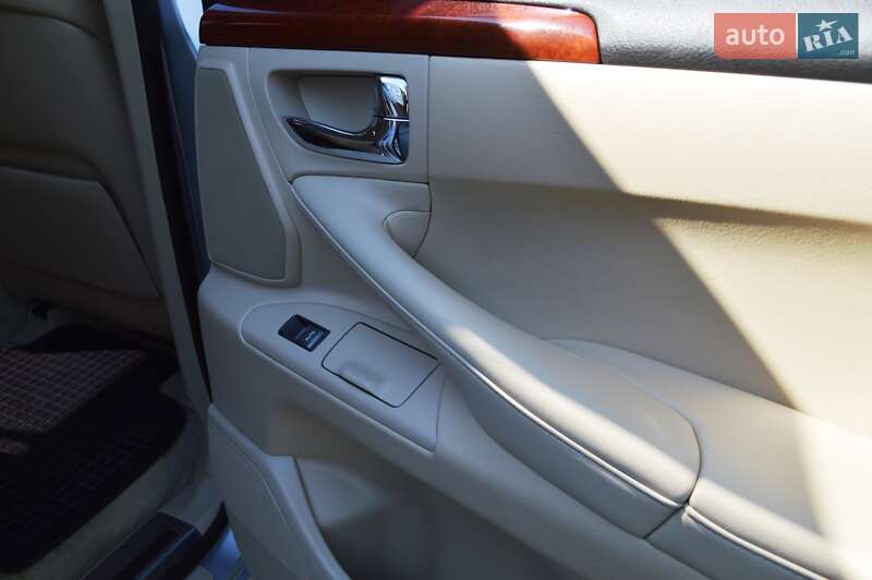 Позашляховик / Кросовер Lexus LX 2008 в Одесі фото 44 Позашляховик / Кросовер Lexus LX 2008 в Одесі