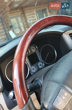 Позашляховик / Кросовер Lexus LX 2010 в 