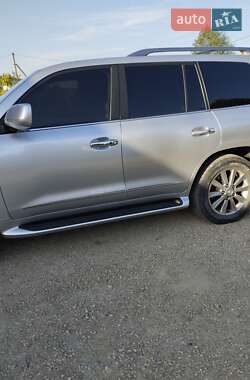 Позашляховик / Кросовер Lexus LX 2010 в 