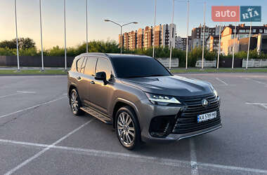 Позашляховик / Кросовер Lexus LX 2022 в 